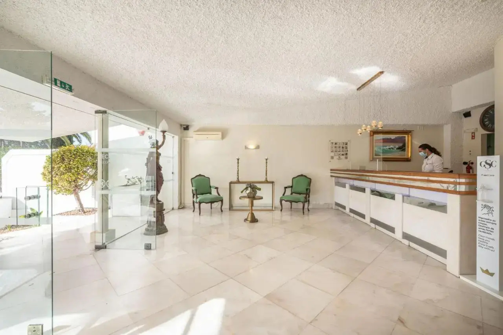 Carvoeiro Hotel