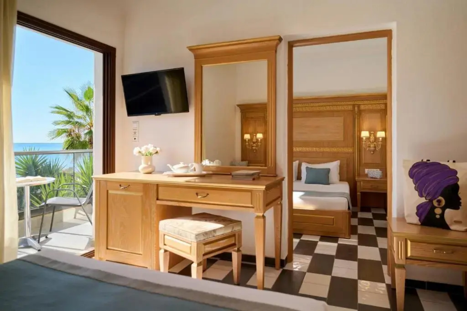 Evlogia Hotel Seafront & Annex by Greek Pride