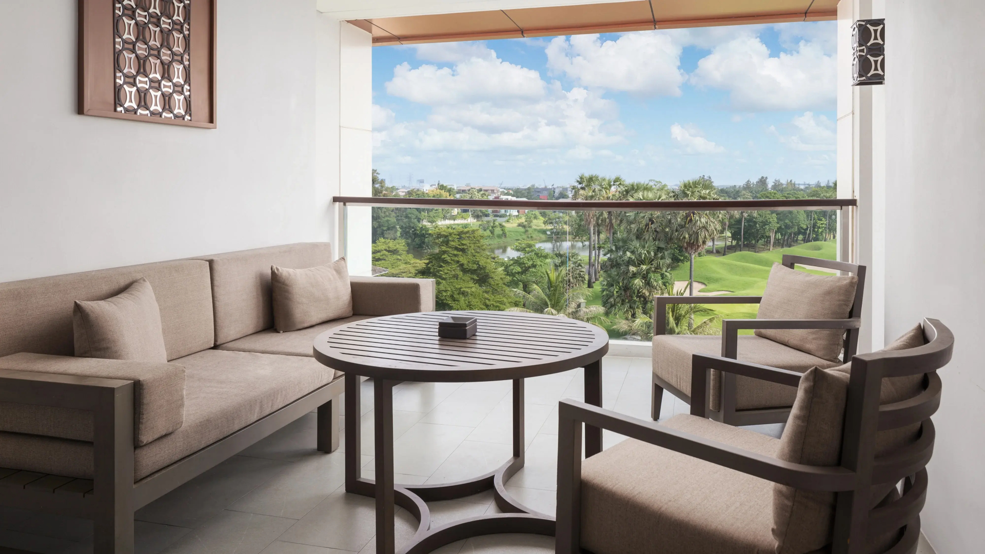 Le Meridien Suvarnabhumi, Bangkok Golf Resort & Spa