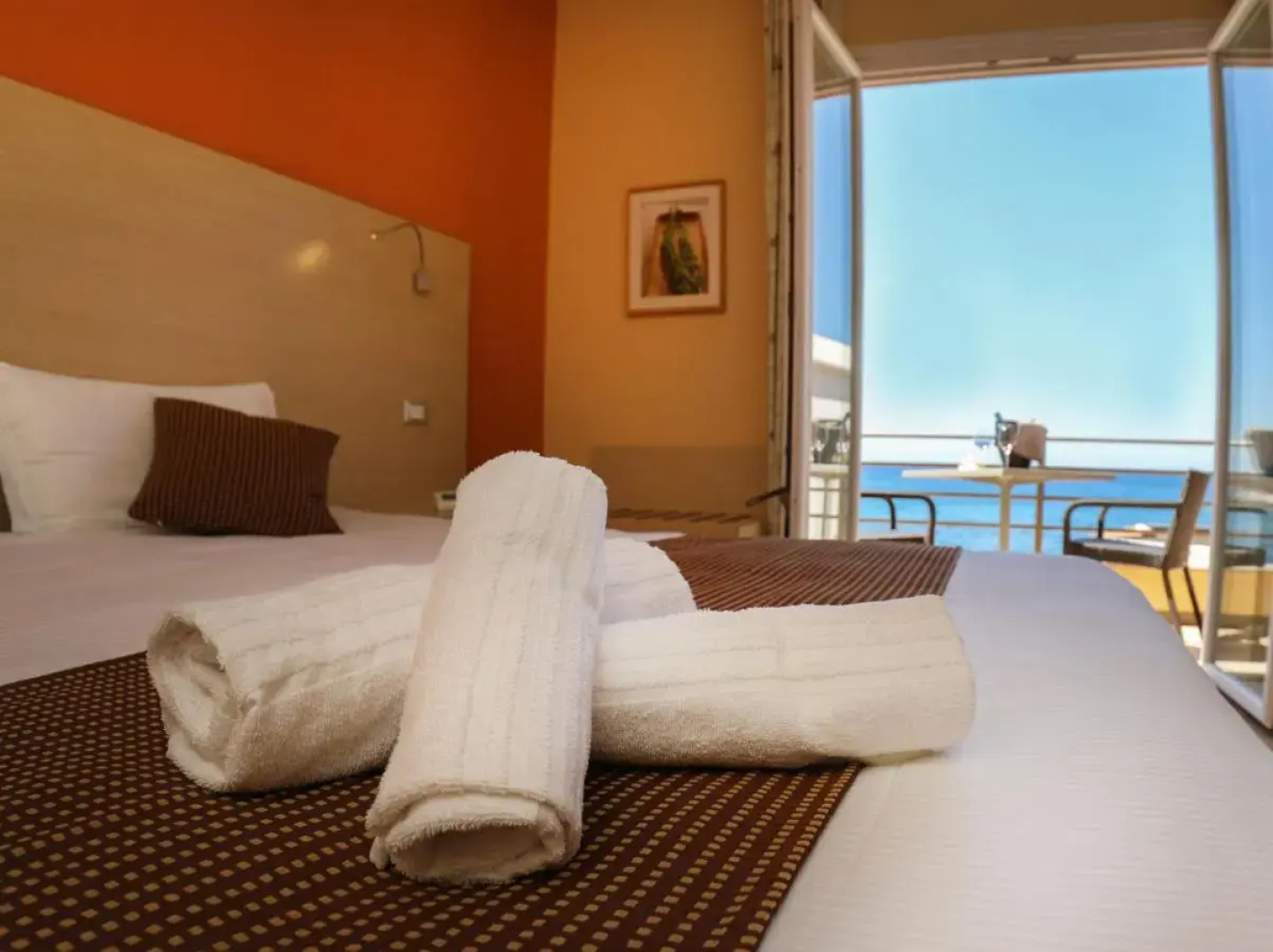 Janus Hotel