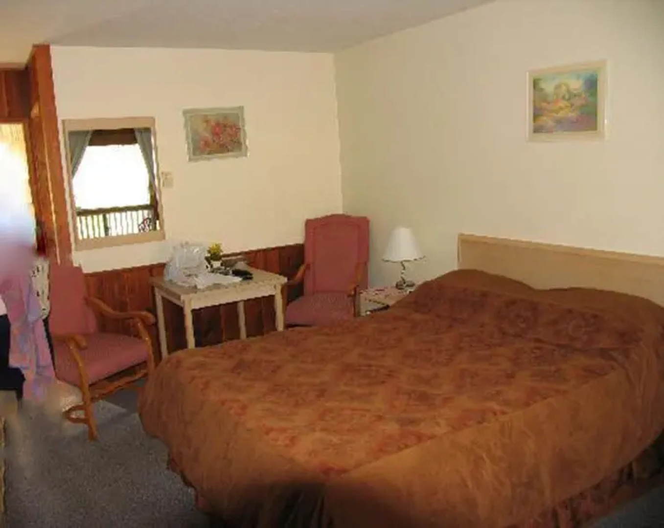 Cedar Motel