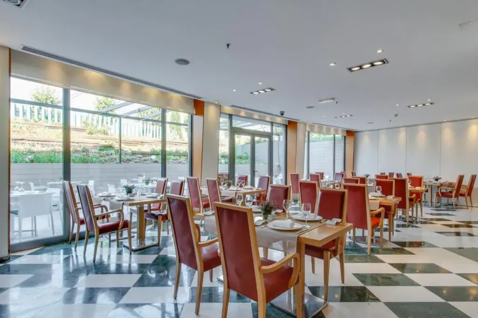 Отель Barcelona Airport