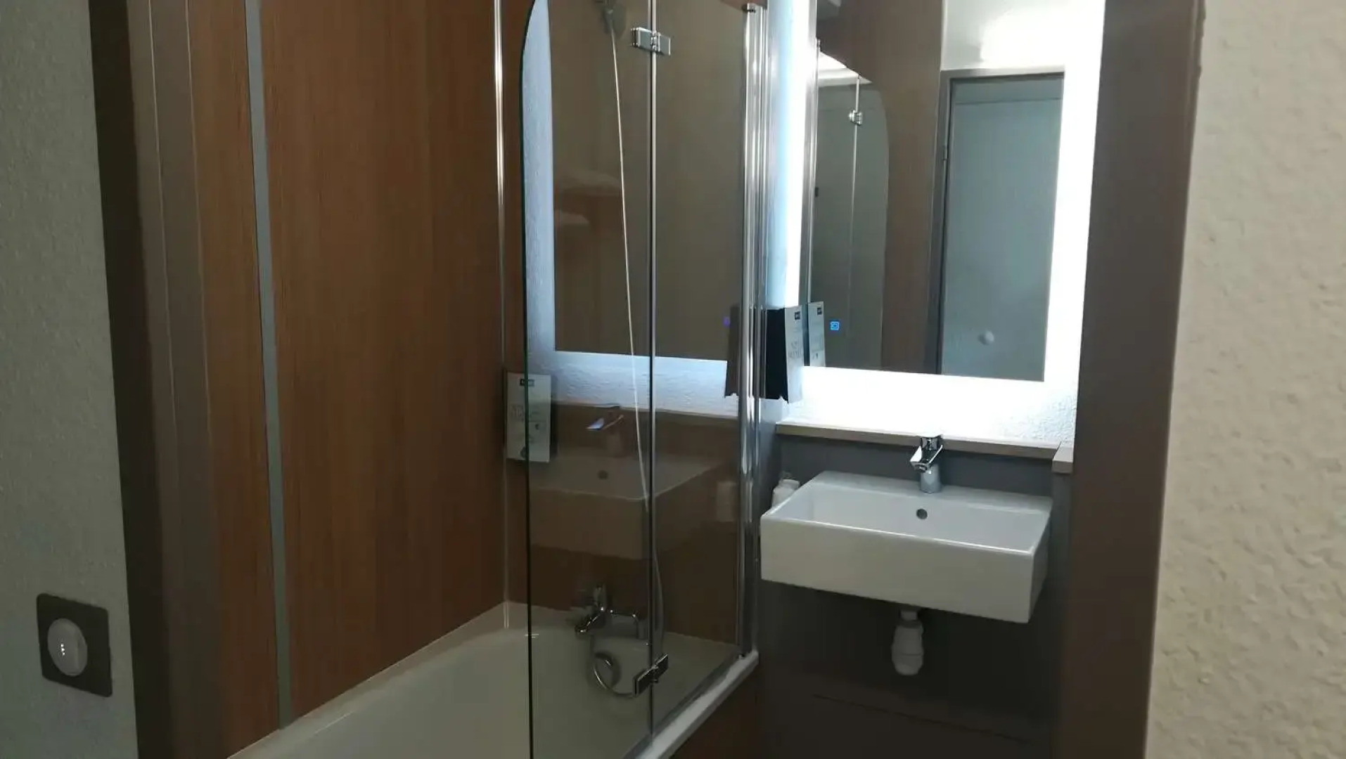 Hotel Kyriad Direct Valence Nord - Bourg Les Valence