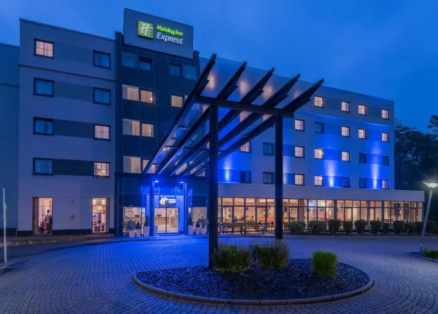 Holiday Inn Express Frankfurt Airport by IHG