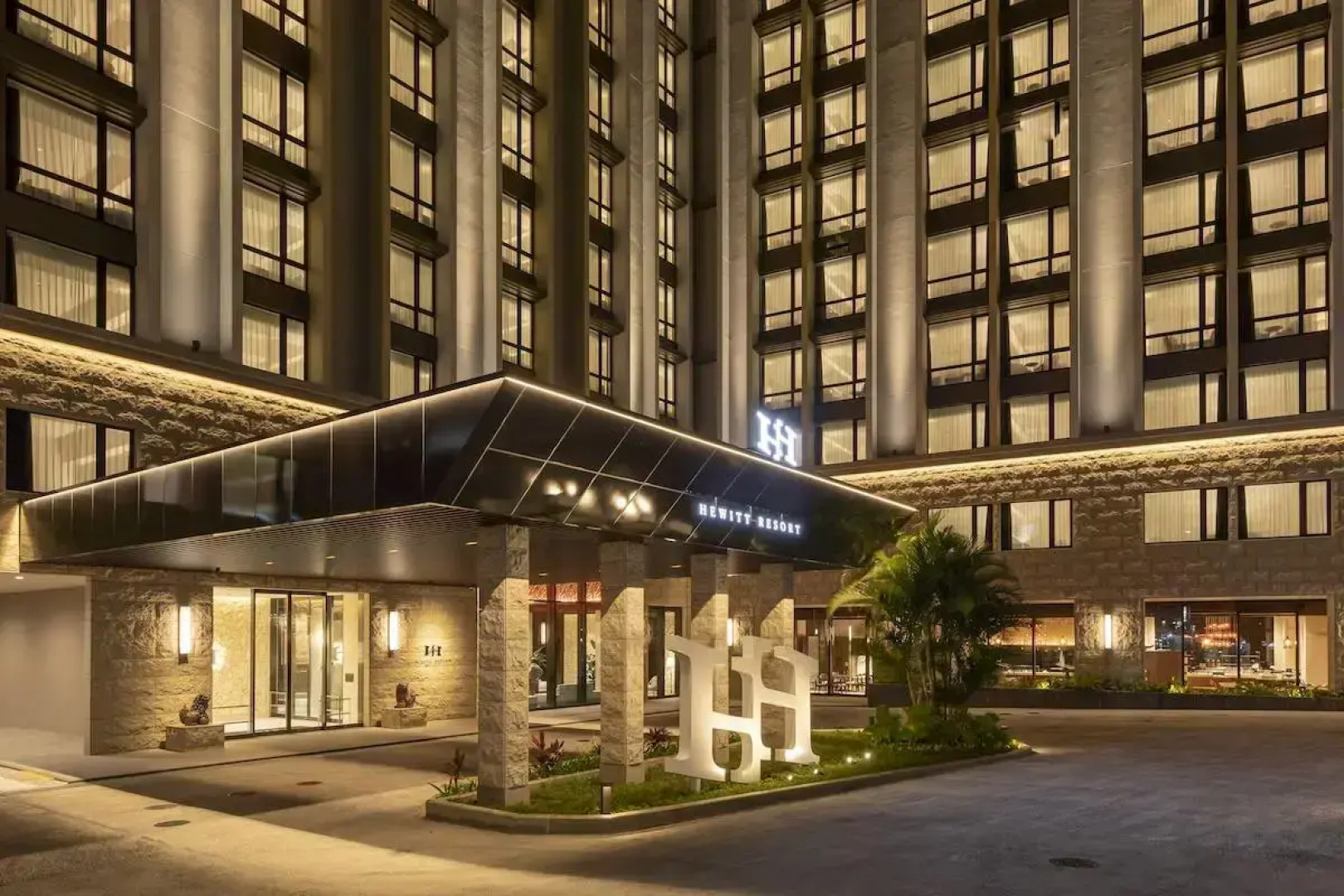 Курорт Hewitt Resort Naha