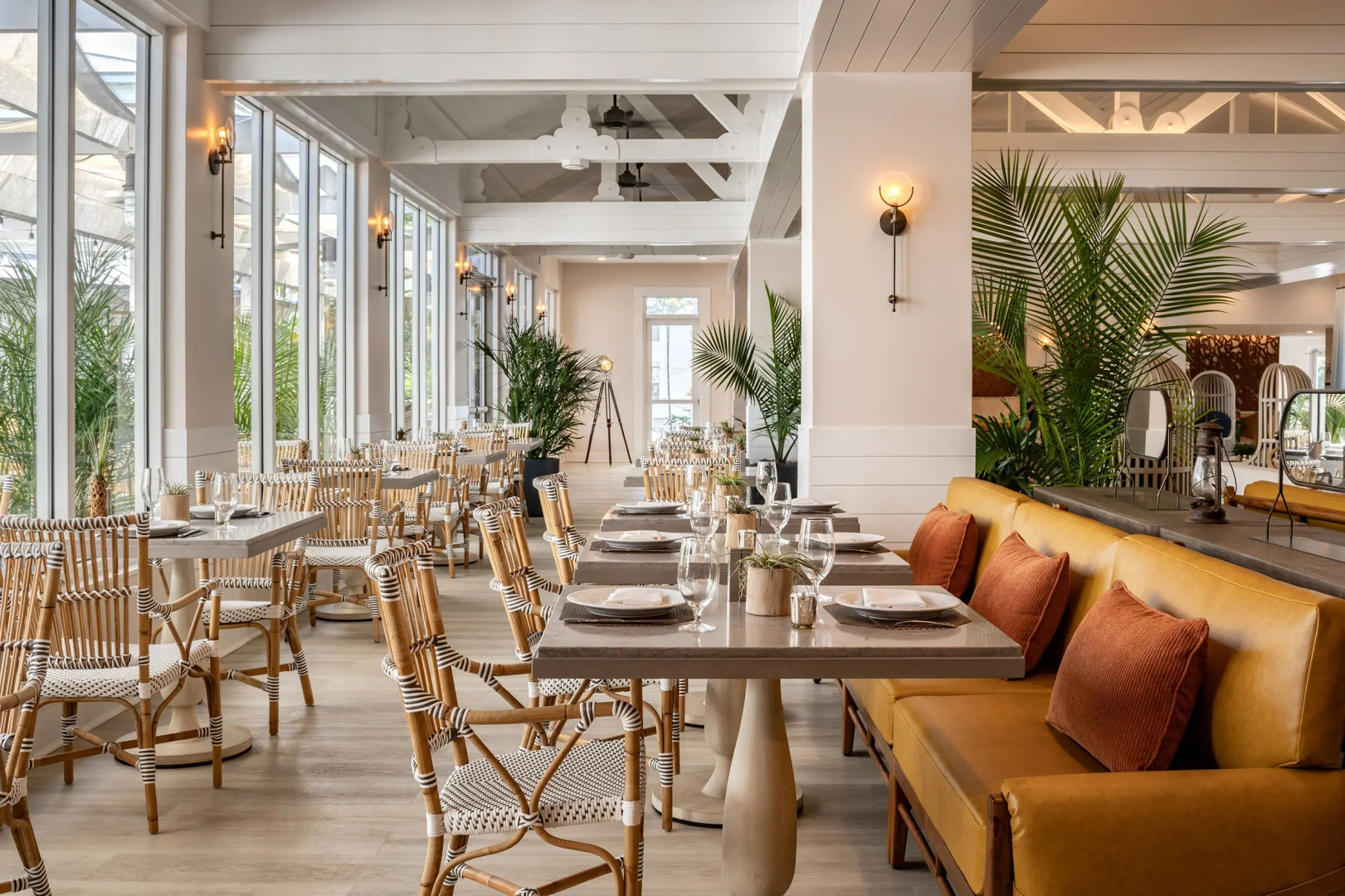 Отель Margaritaville Beach House Key West