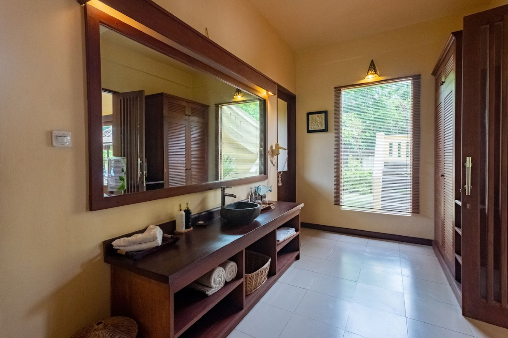 Amertha Bali Villas Beach Front Resort and Spa