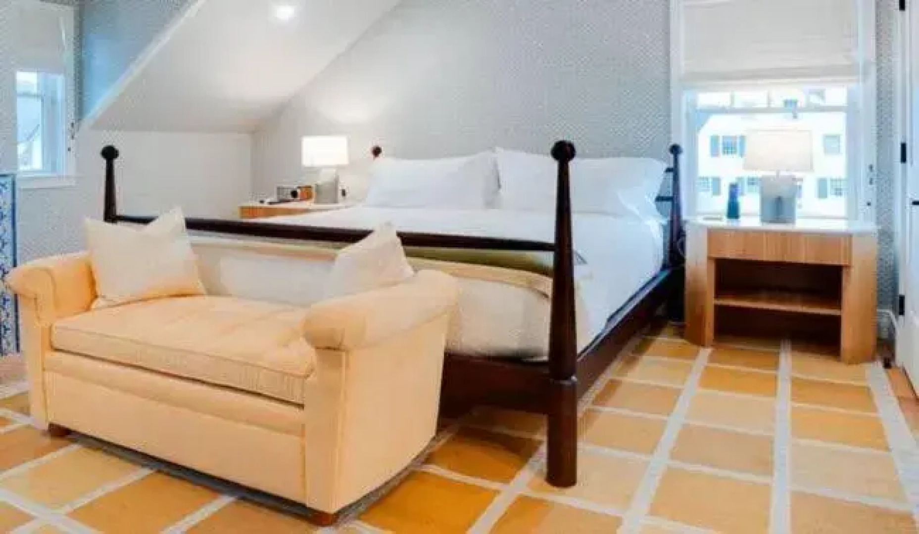 Canoe Place Inn and Cottages