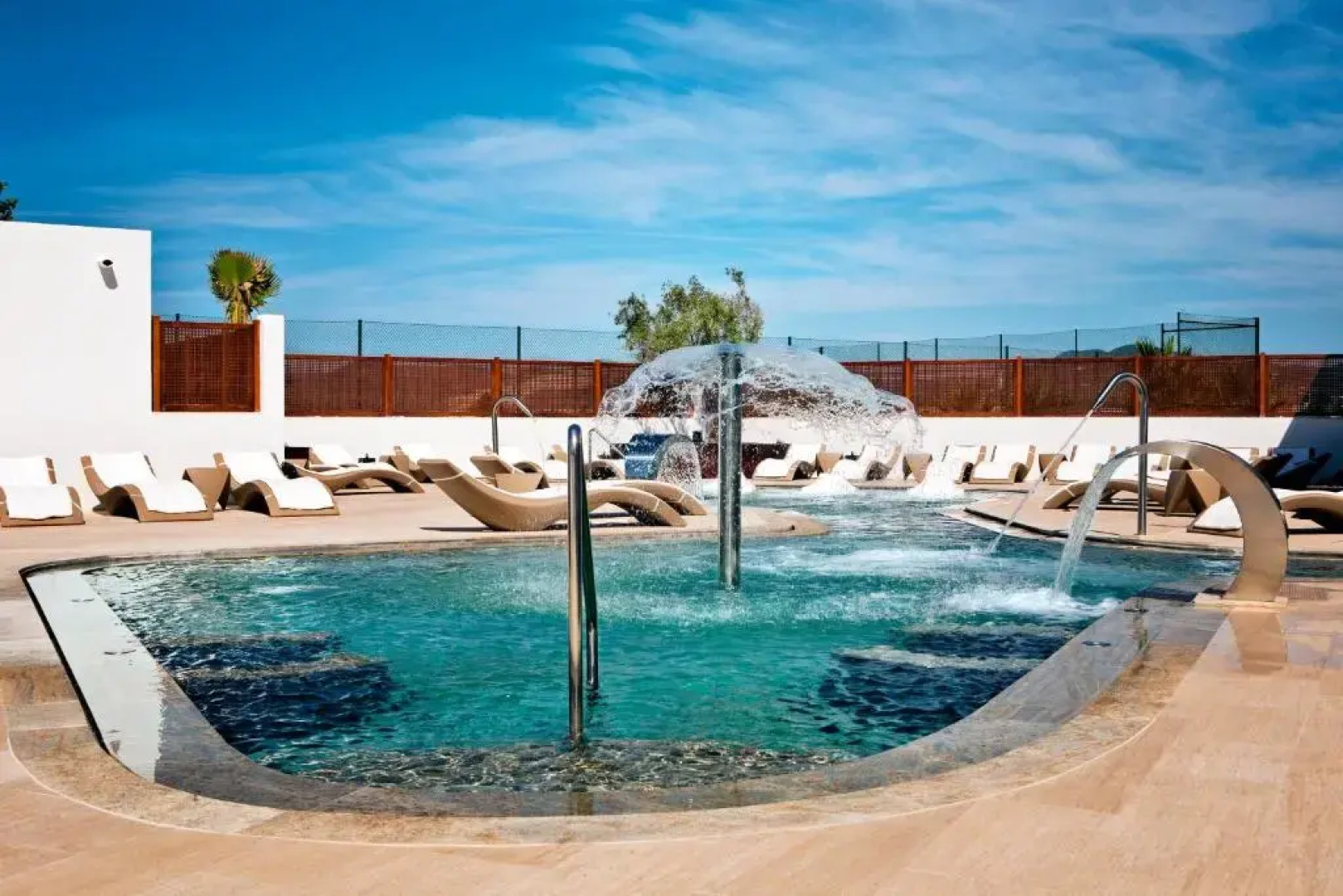 Отель Grand Palladium Palace Ibiza Resort & Spa