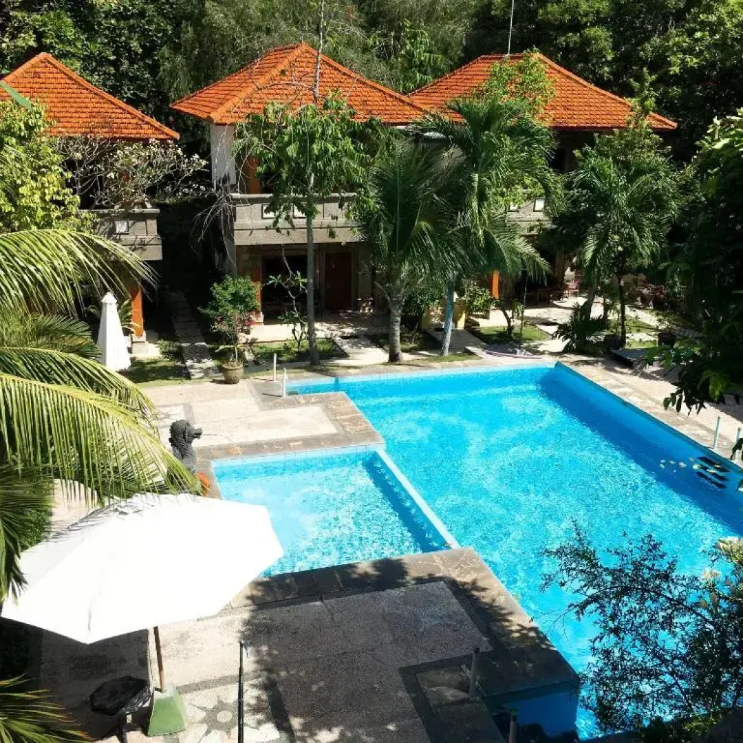 Отель Melasti Kuta Beach Hotel and Spa