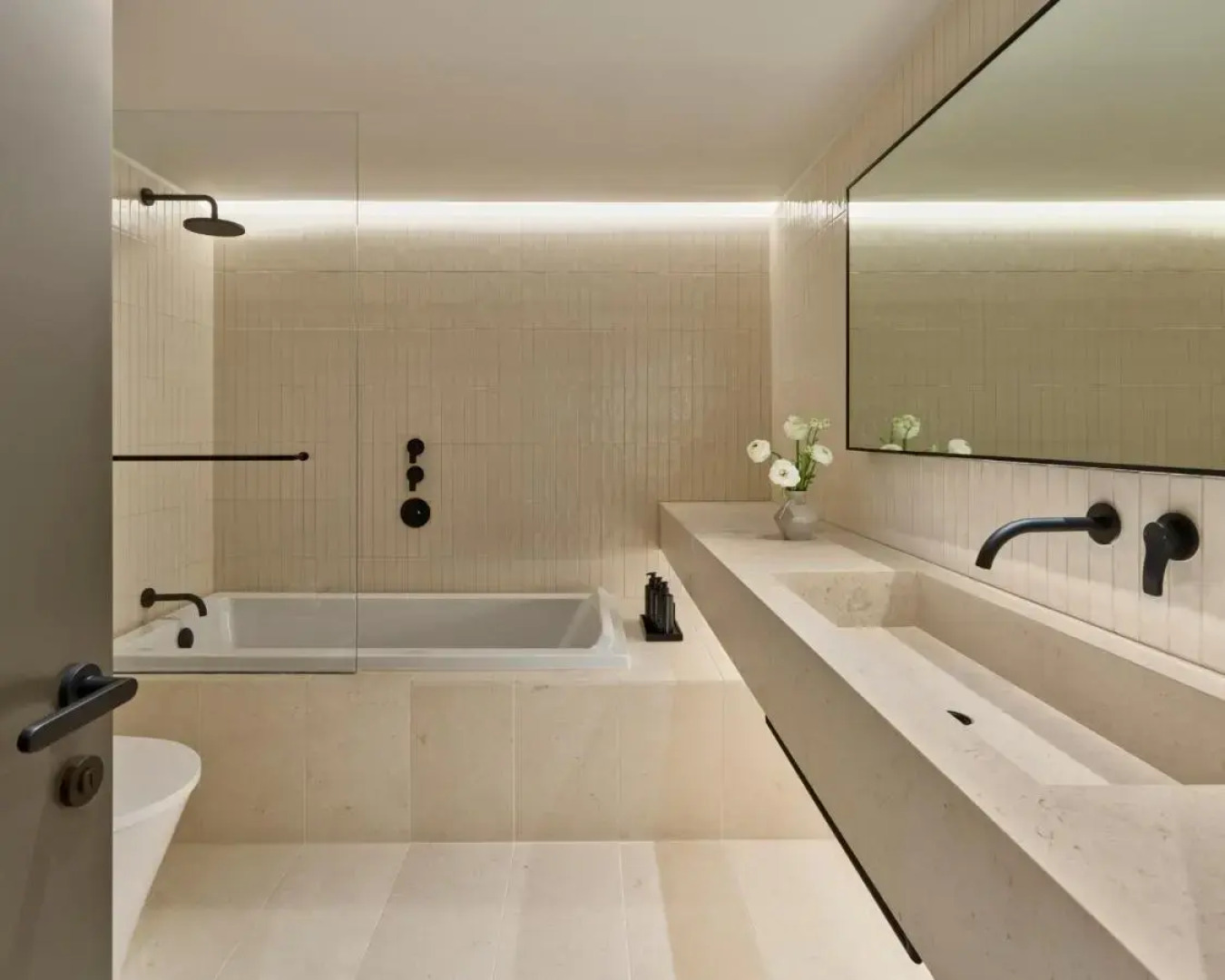 Hotel AKA Alexandria