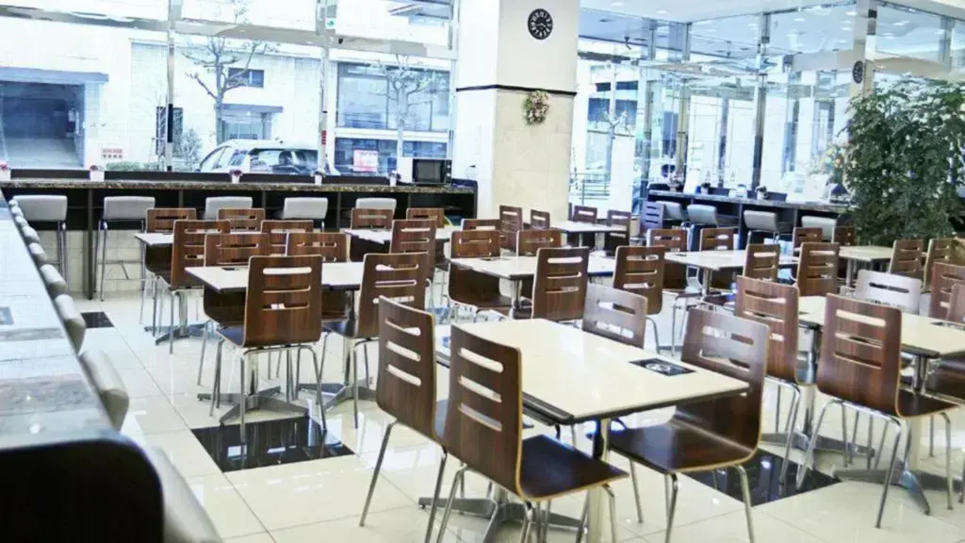 Toyoko Inn Shin Osaka Higashi Mikuni Station