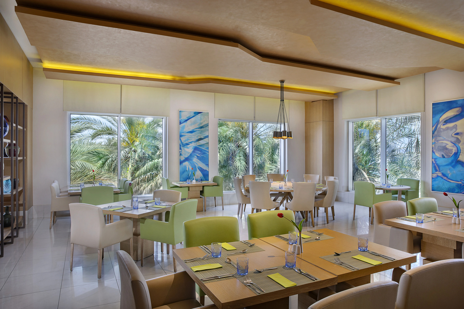Отель Al Habtoor Grand Resort Autograph Collection