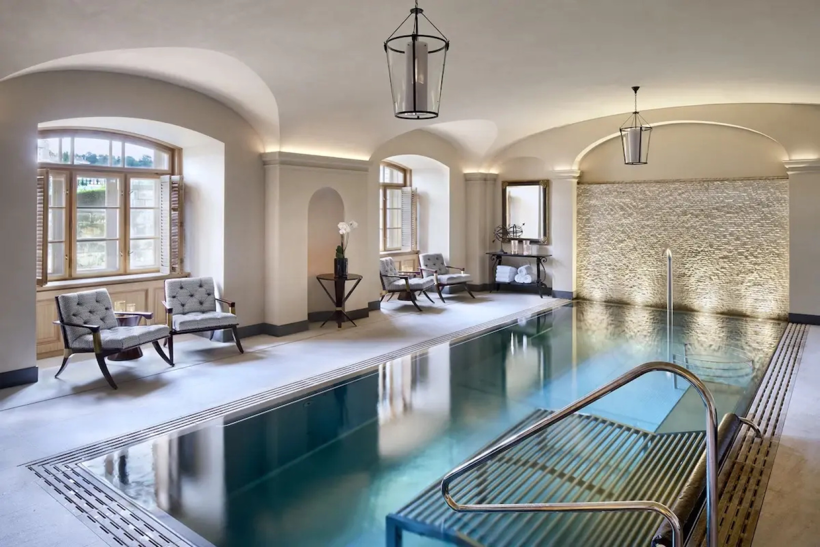 Отель Four Seasons Prague