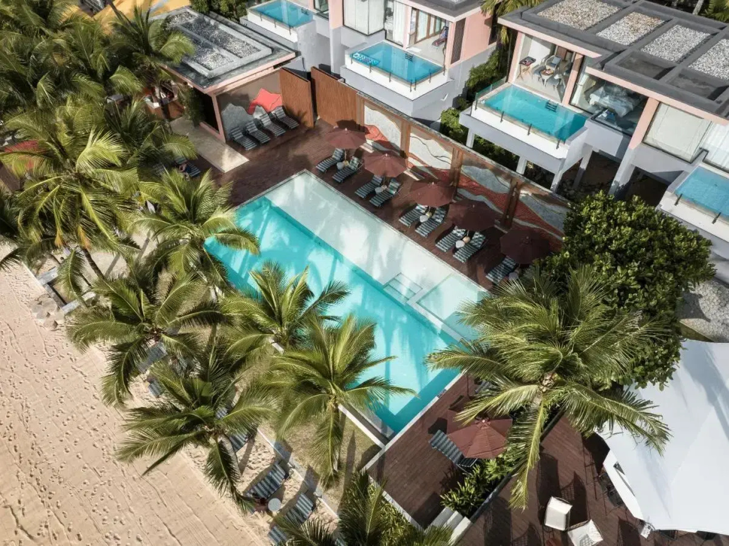 Курортный отель Bandara Pool Villas, Phuket