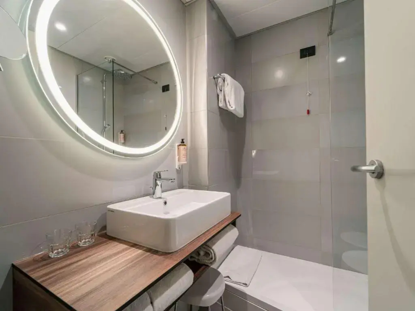 Отель Mercure Bologna Centro