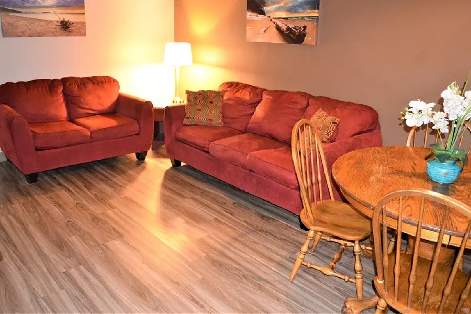 The Ashley Inn & Suites
