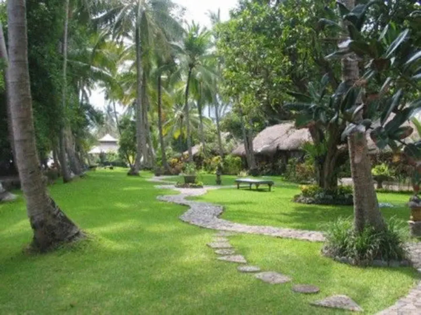Gaia-Oasis Pantai
