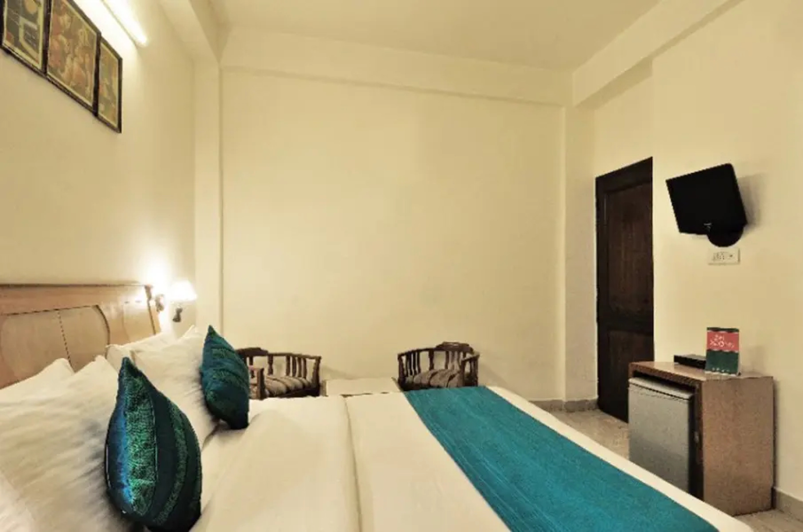 ZO Rooms
