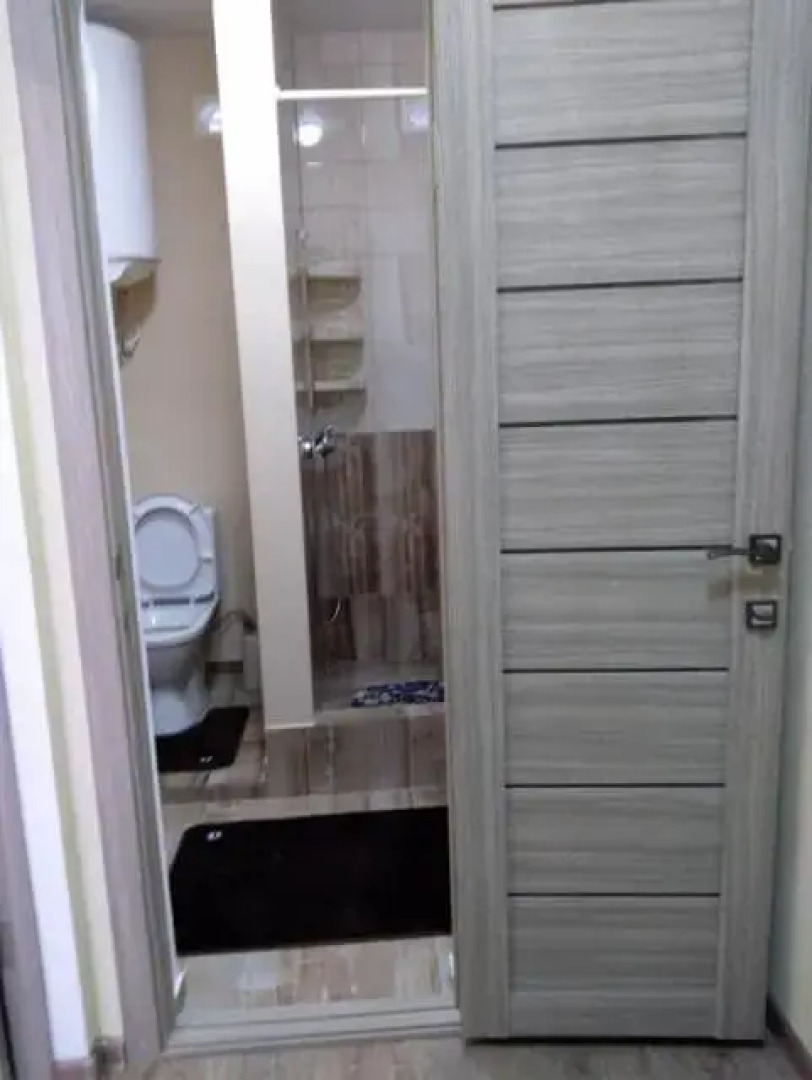 Molodezhnaya 8 Guest House