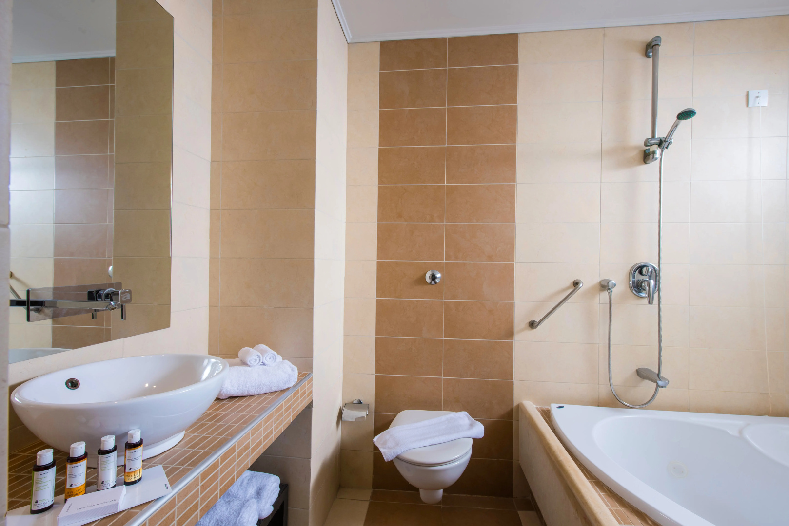 I Resort Beach hotel & Spa