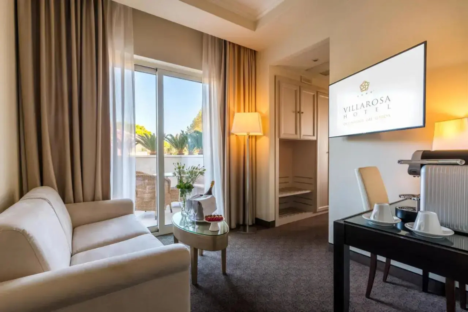 Villa Rosa Hotel