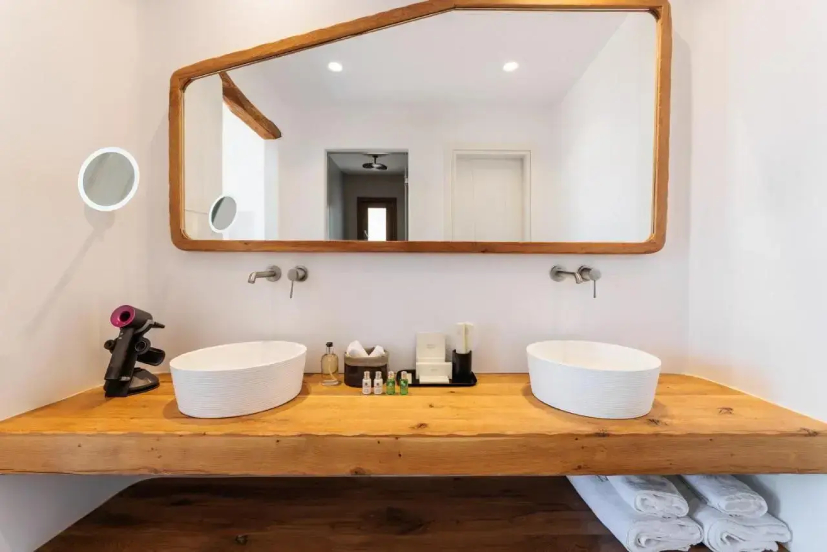 Отель Mileo Mykonos