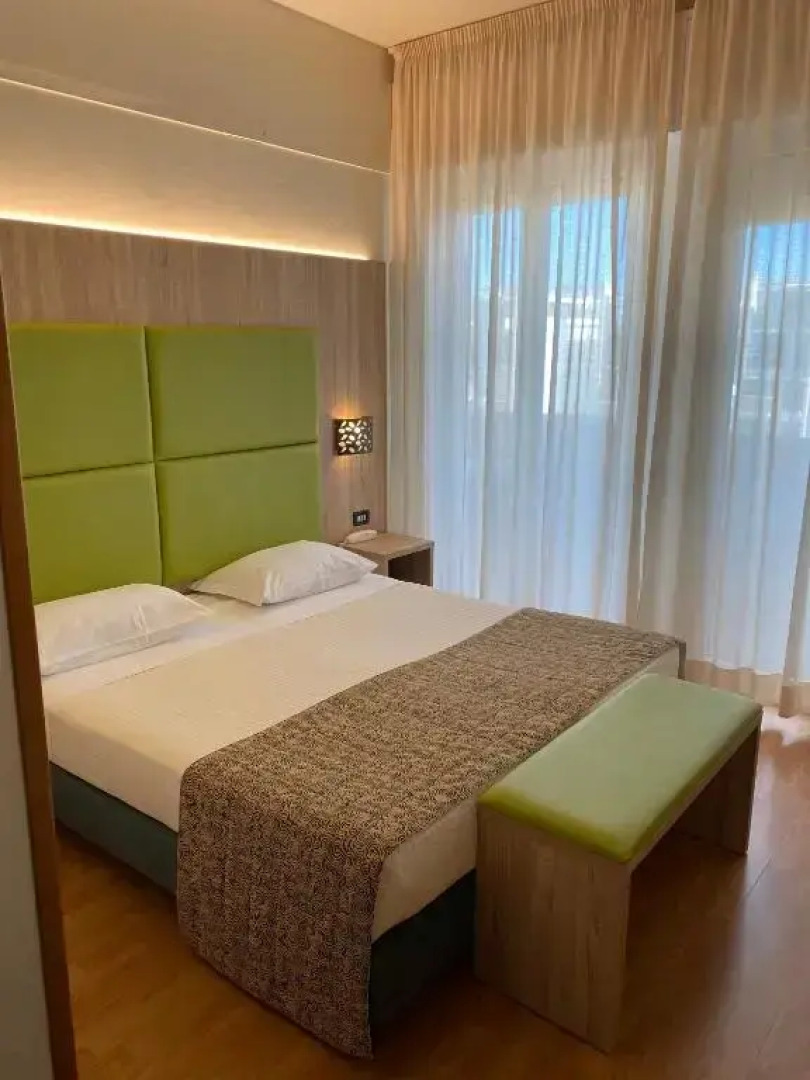 Hotel St. Gregory Park