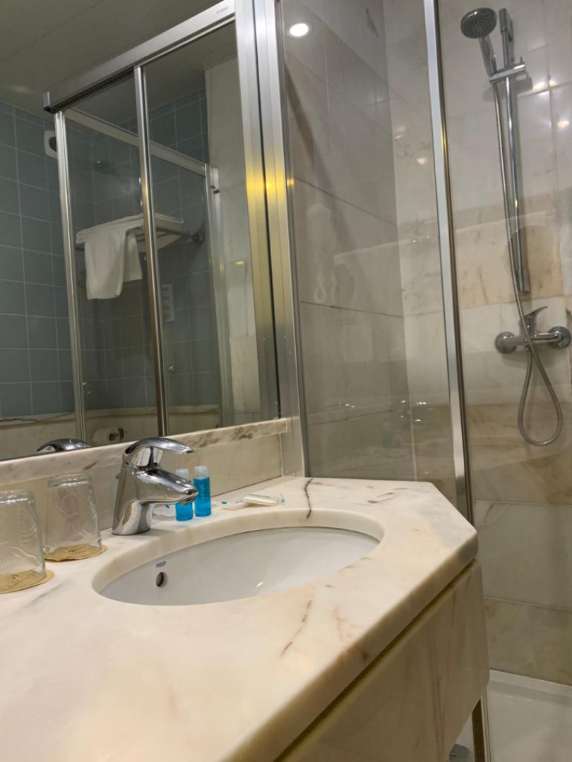 Apulia Praia Hotel