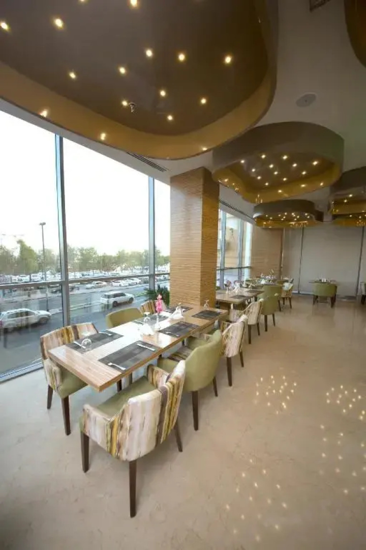 Best Western Plus: Pearl Creek Hotel