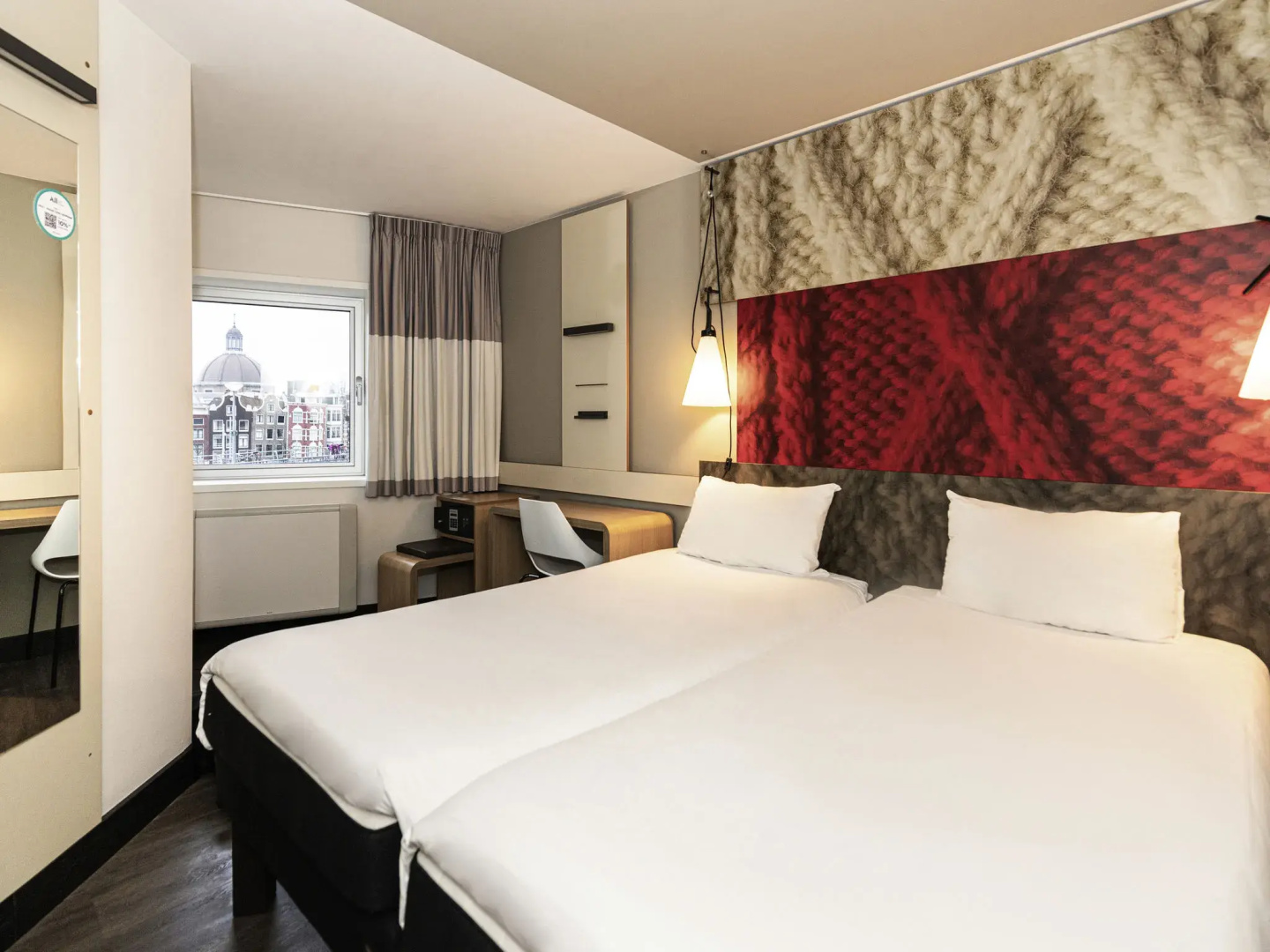 ibis Amsterdam Centre