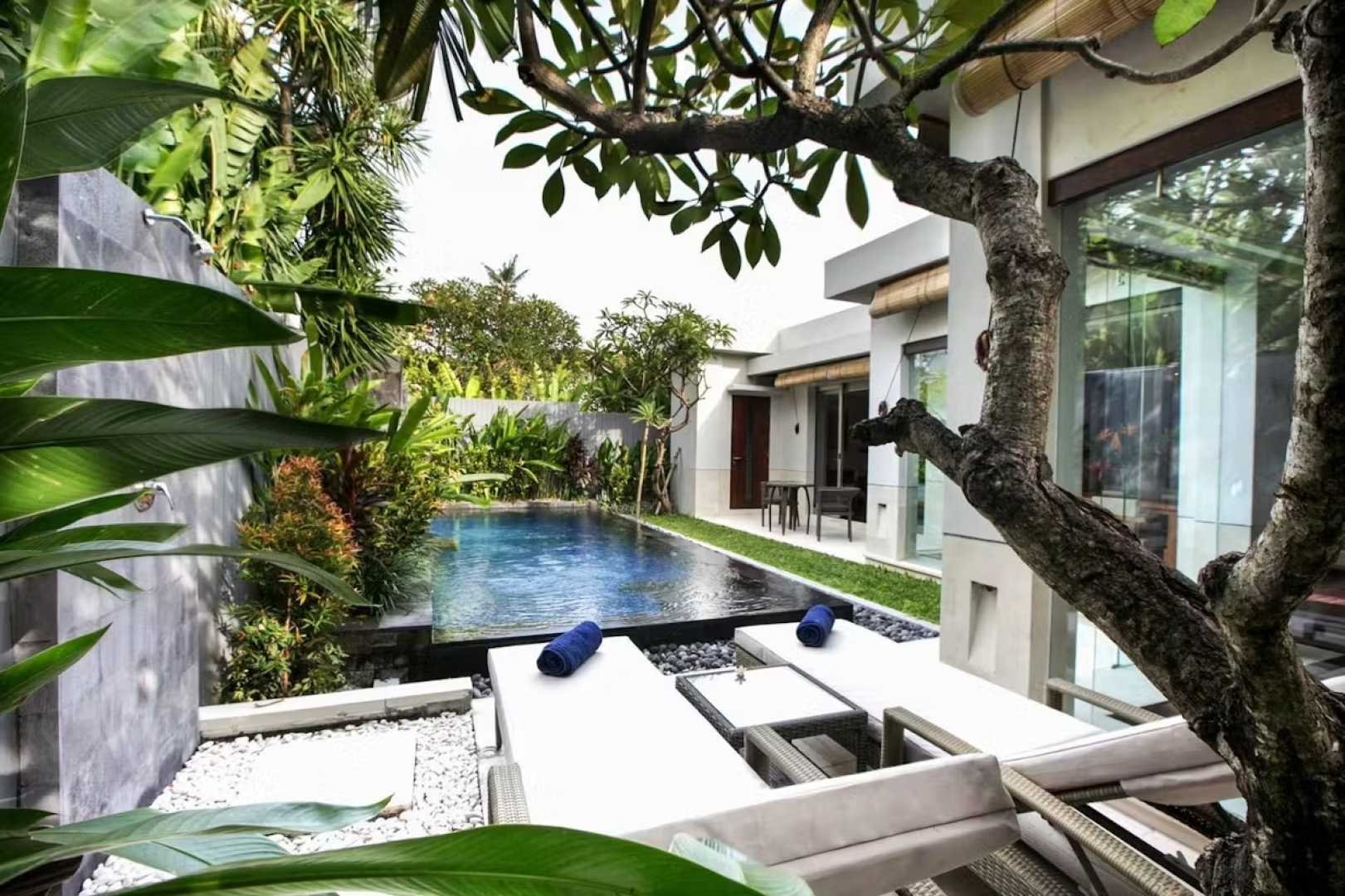 Kedonganan Beach Villas