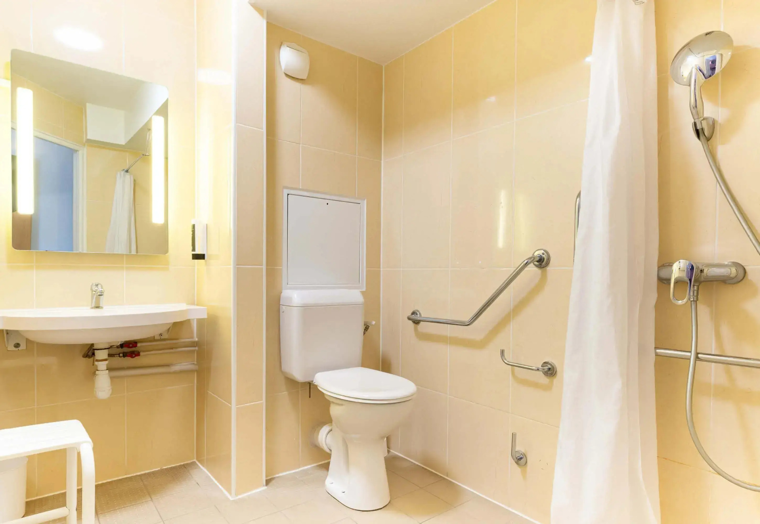 B&B HOTEL Nantes Aéroport