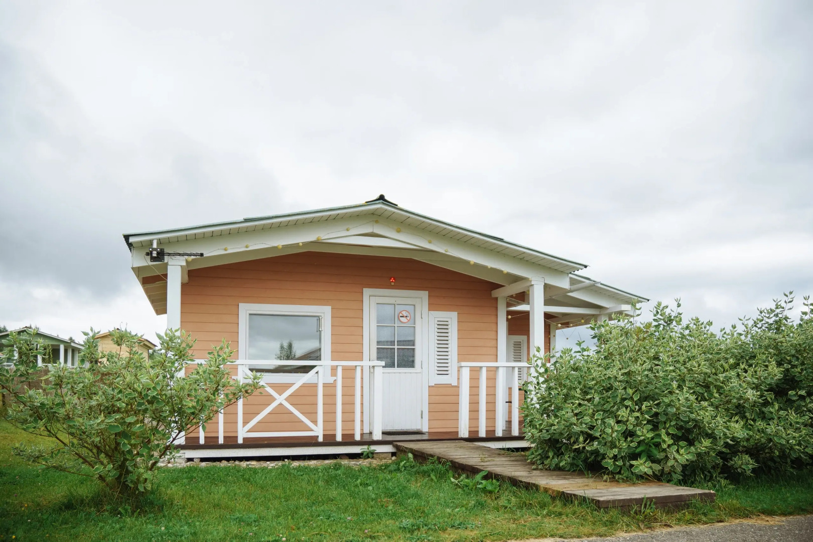 Turisticheskaya baza Laituri