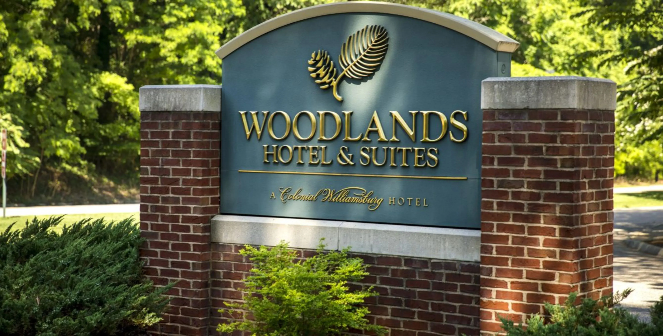 Williamsburg Woodlands Hotel & Suites, an official Colonial Williamsburg Hotel