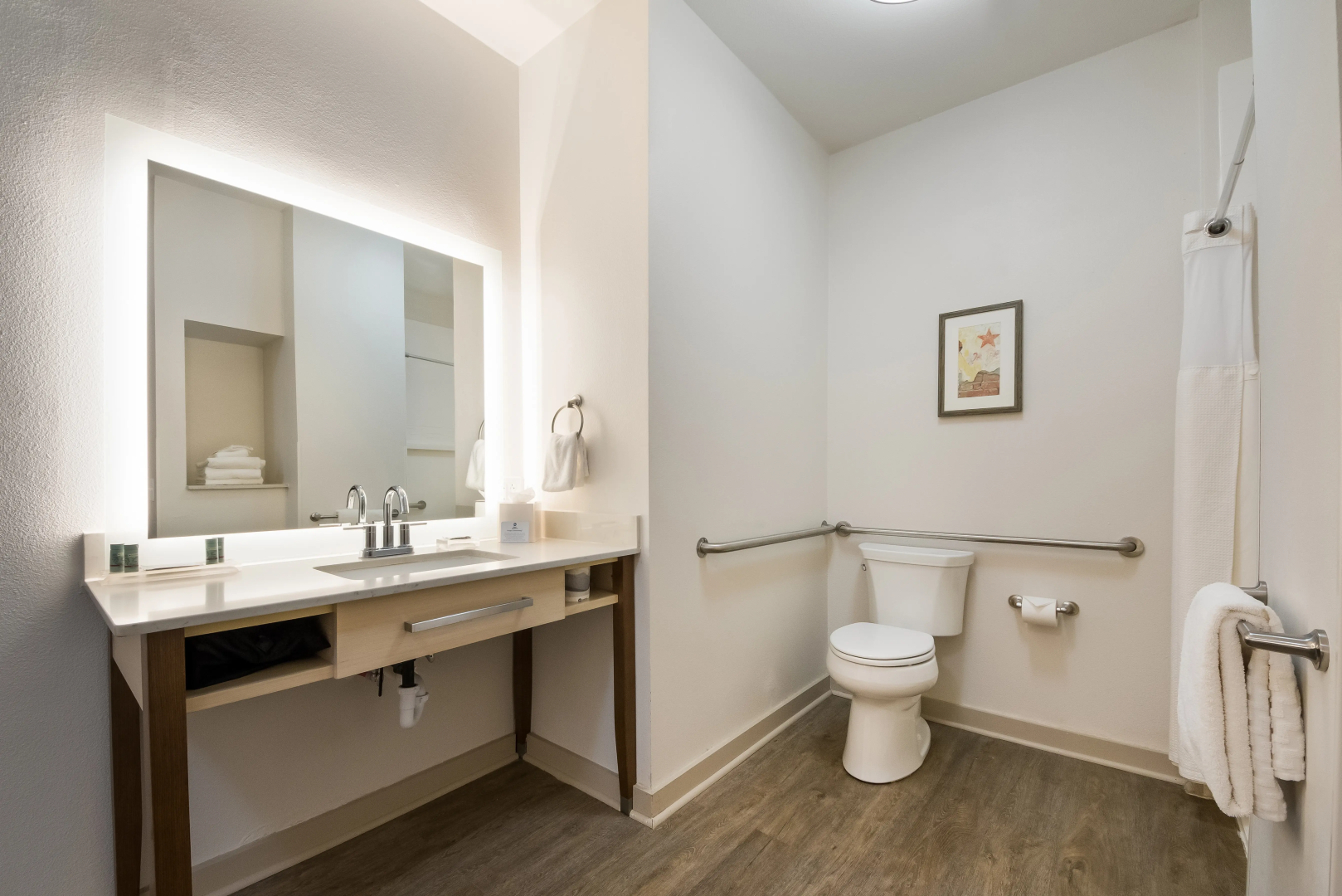 Best Western Bandera Suites & Saloon