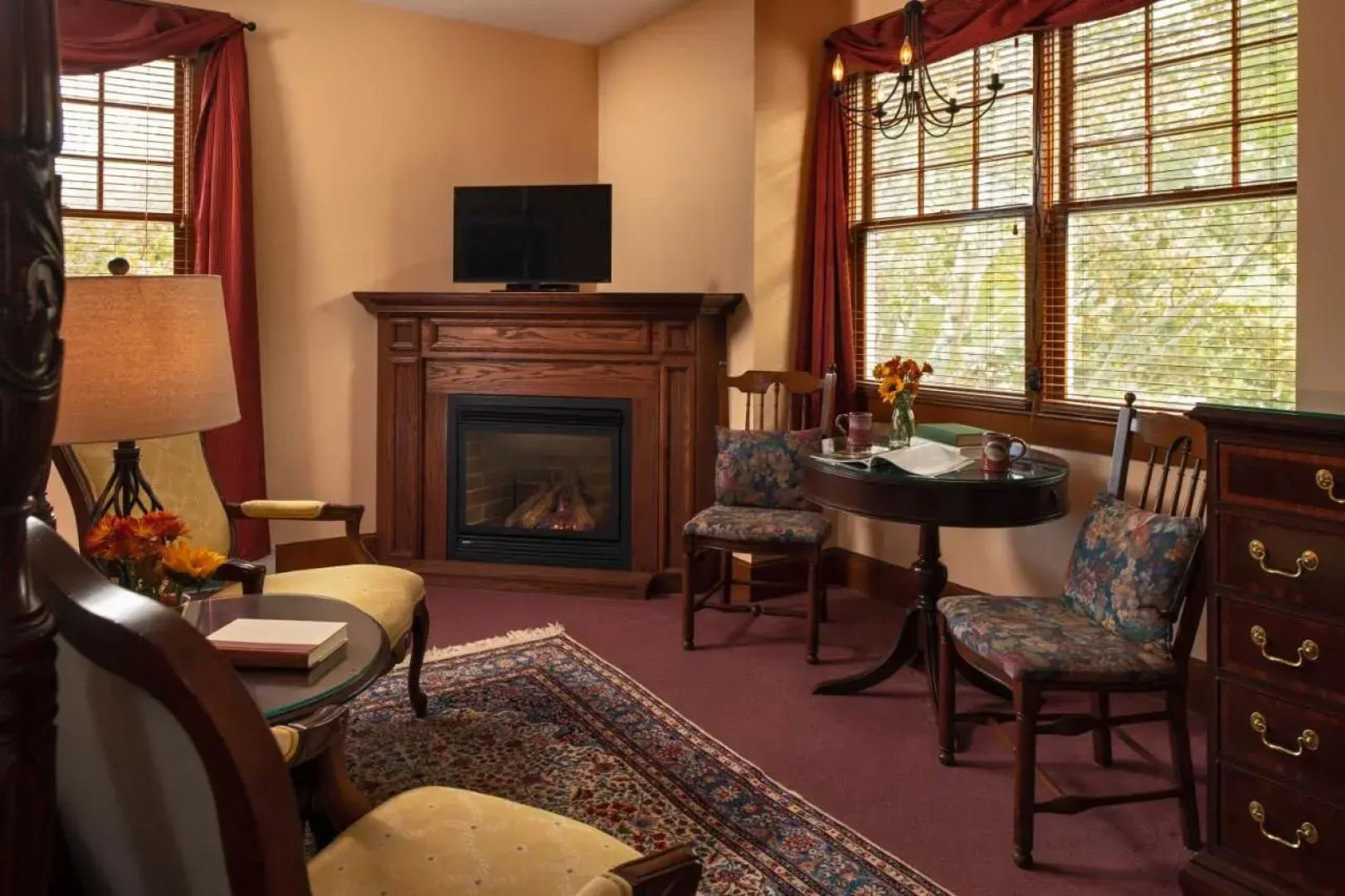 The Palmer House Inn