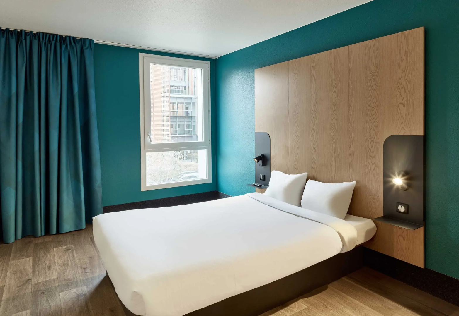 B&B HOTEL Orly Chevilly Marché International