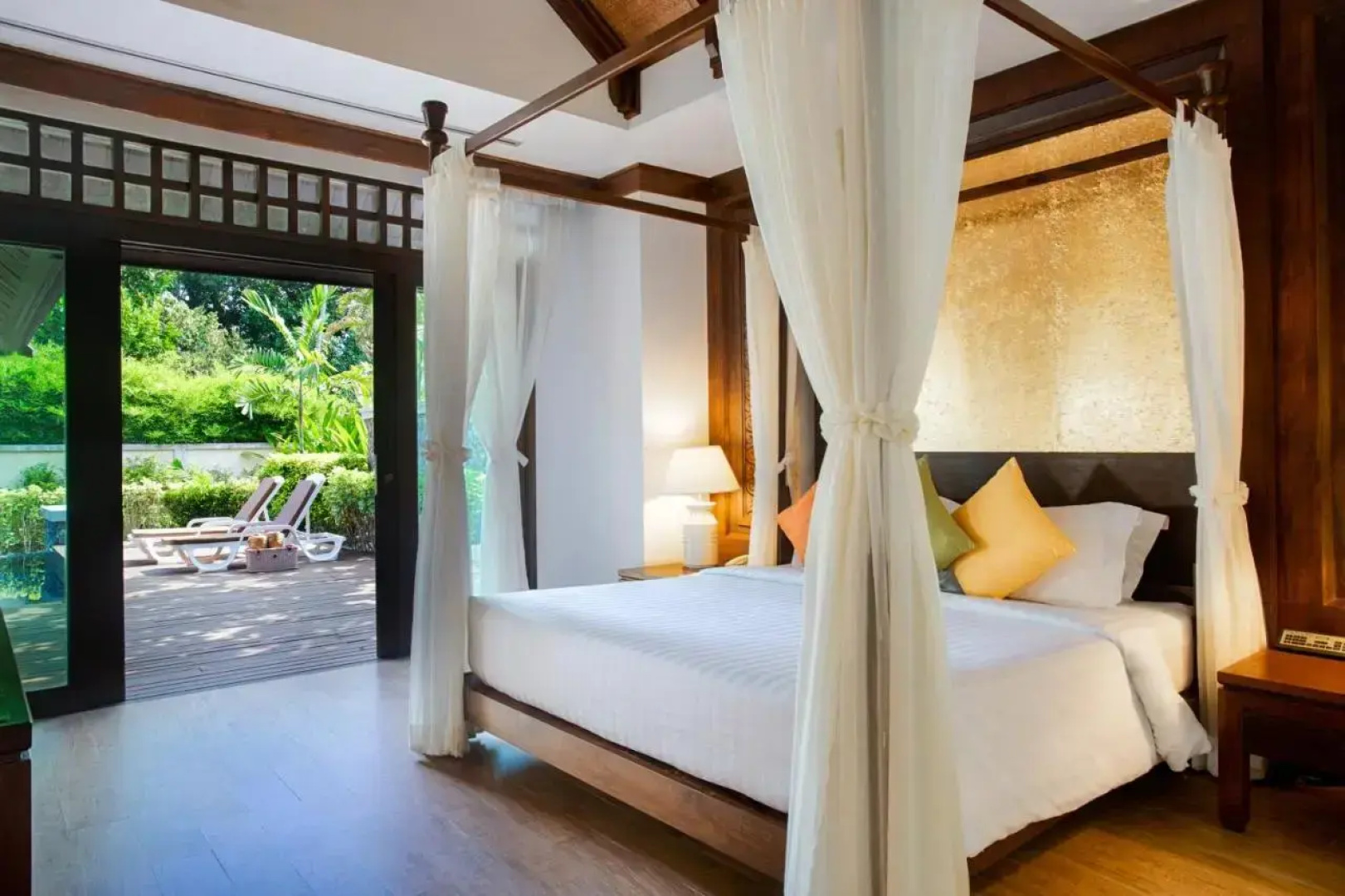 Курорт Nora Beach Resort and Spa