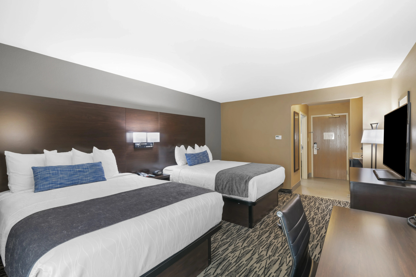 Best Western Plus Denton Inn & Suites