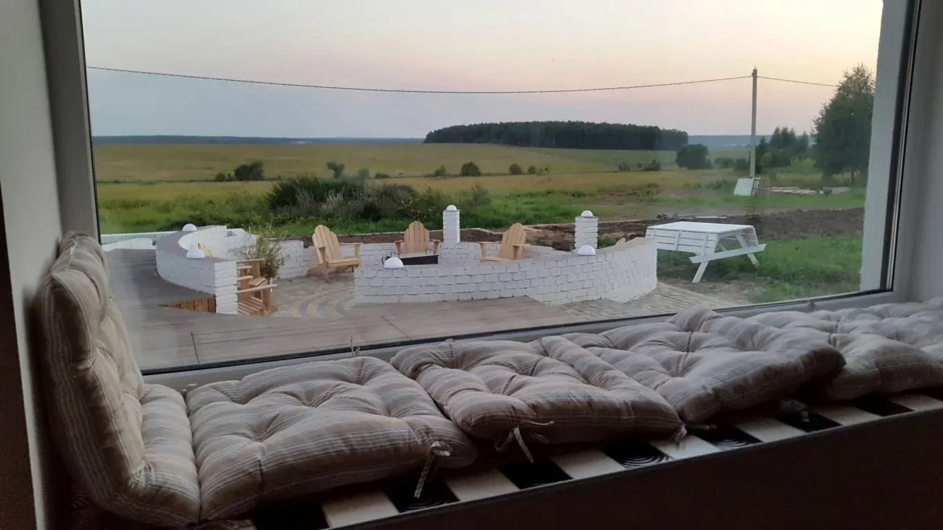 Usad'ba Gorki Village
