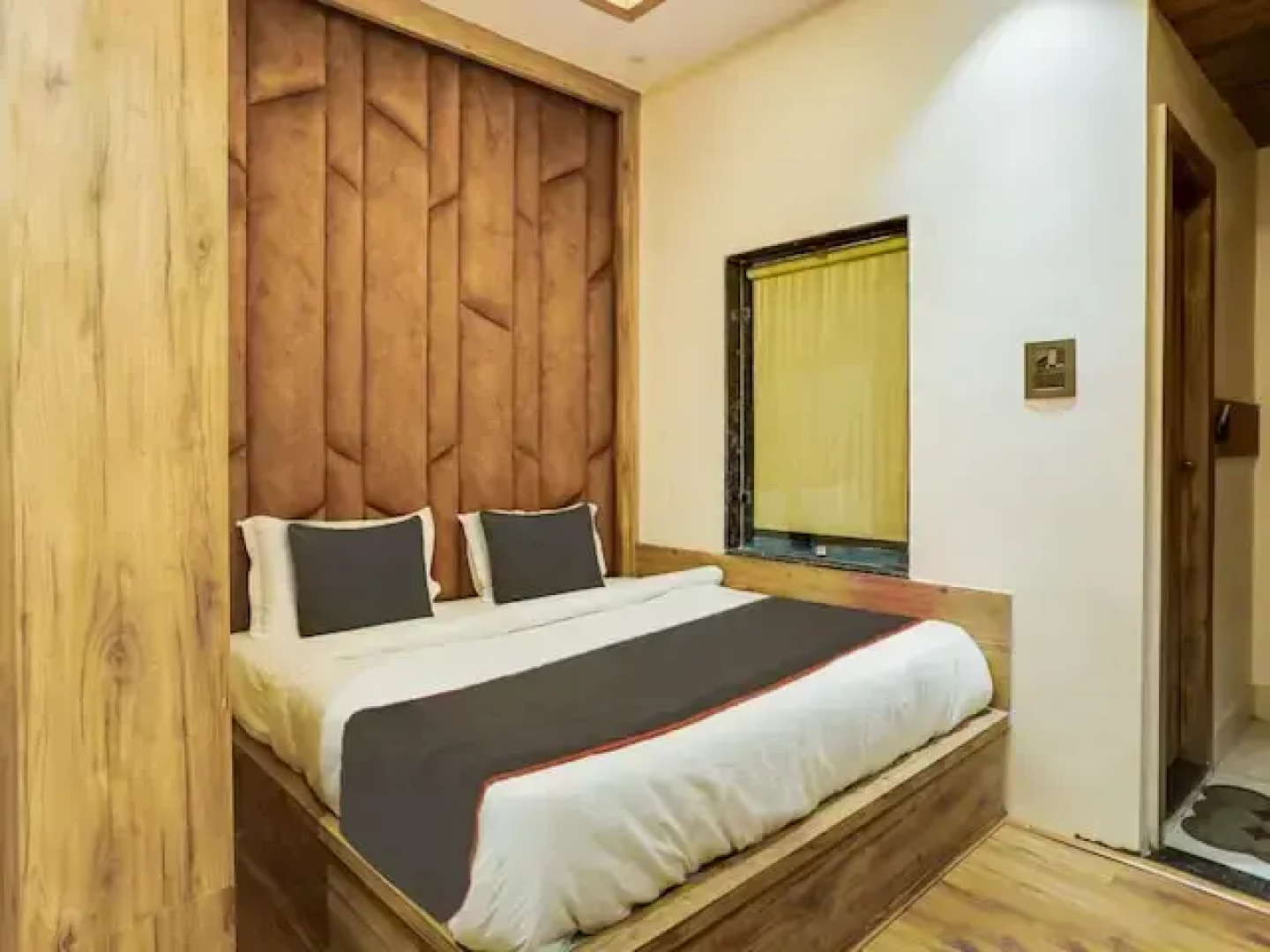 Hotel Madhuban