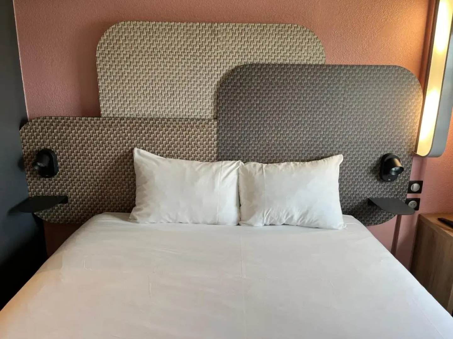 B&B HOTEL Liège Rocourt