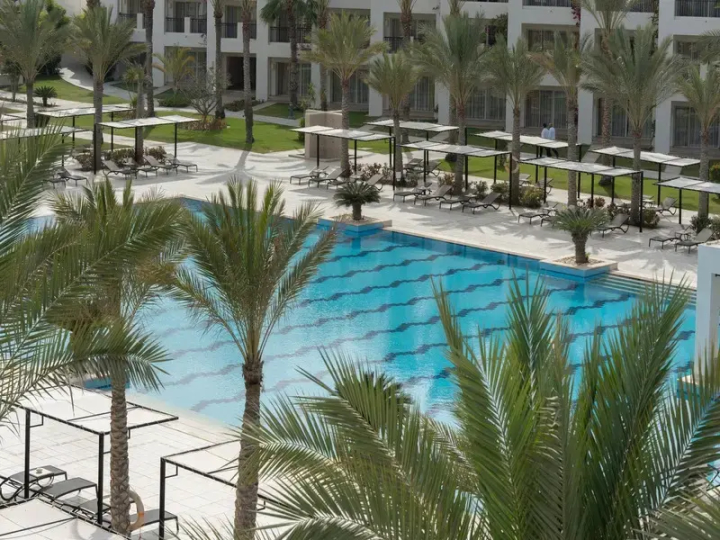 JAZ Elite Crystal, Almaza Bay