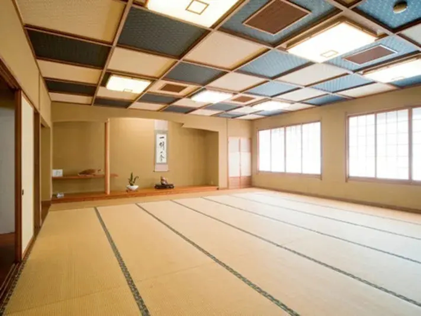 SHINKIKAN