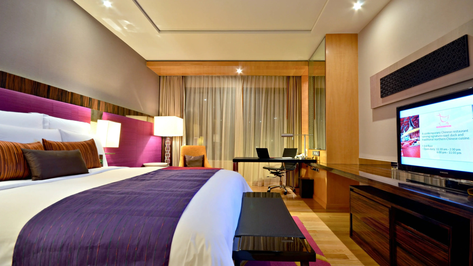 Renaissance Bangkok Ratchaprasong Hotel by Marriott
