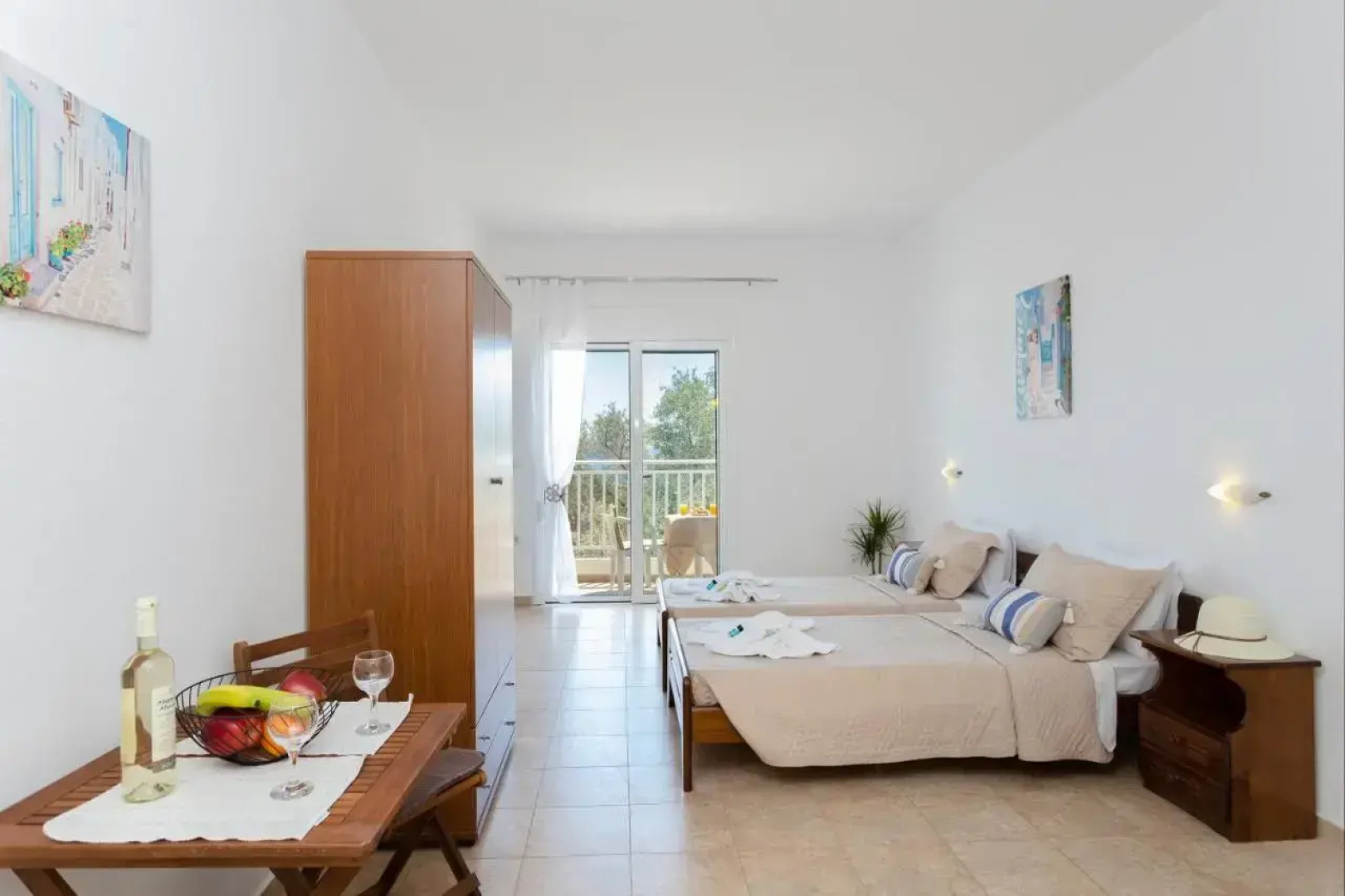 Stelios Studios