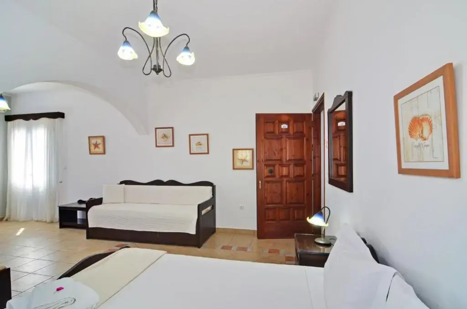 Nikos Sea view apts Milos