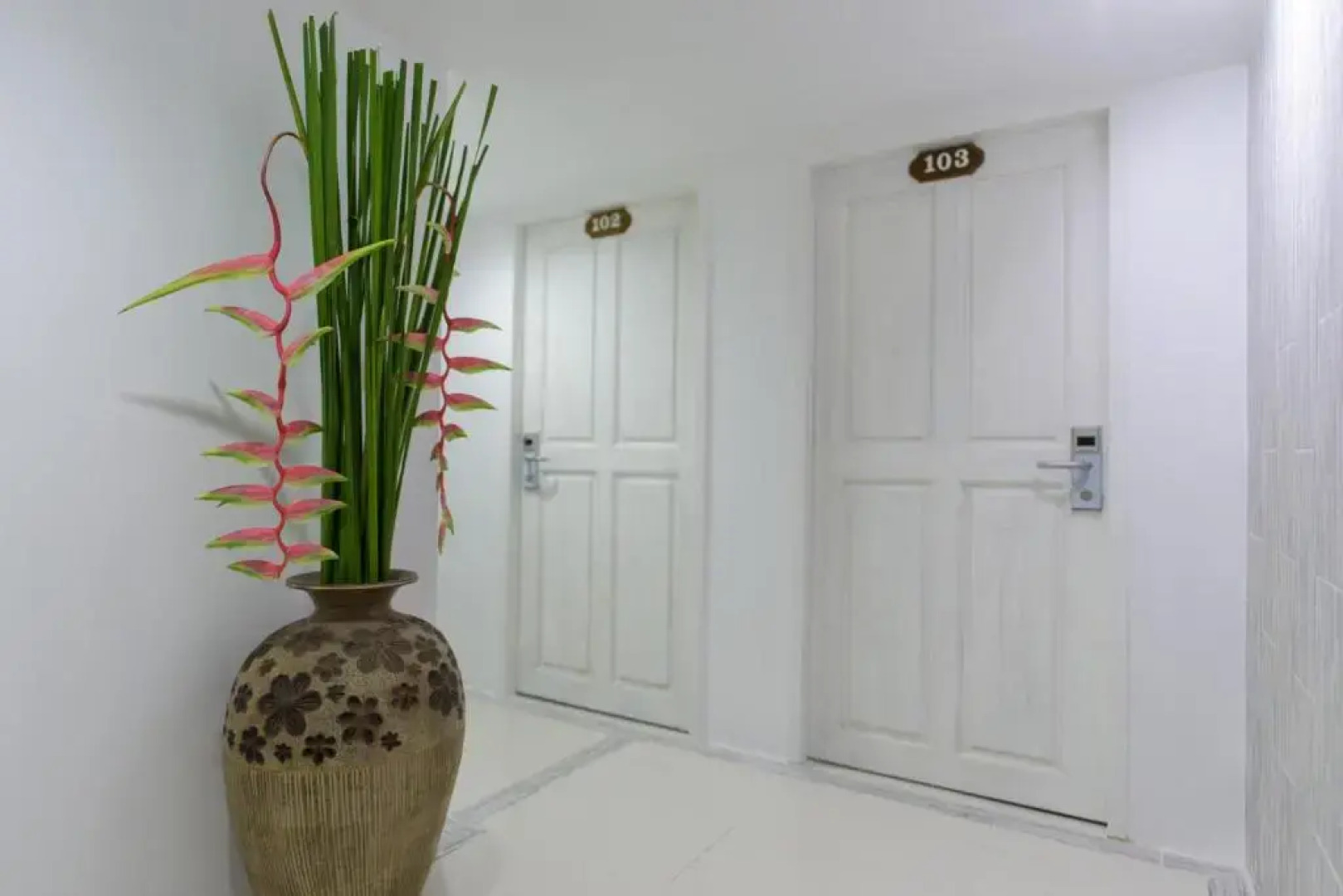 Sabai Sathorn Service Apartment