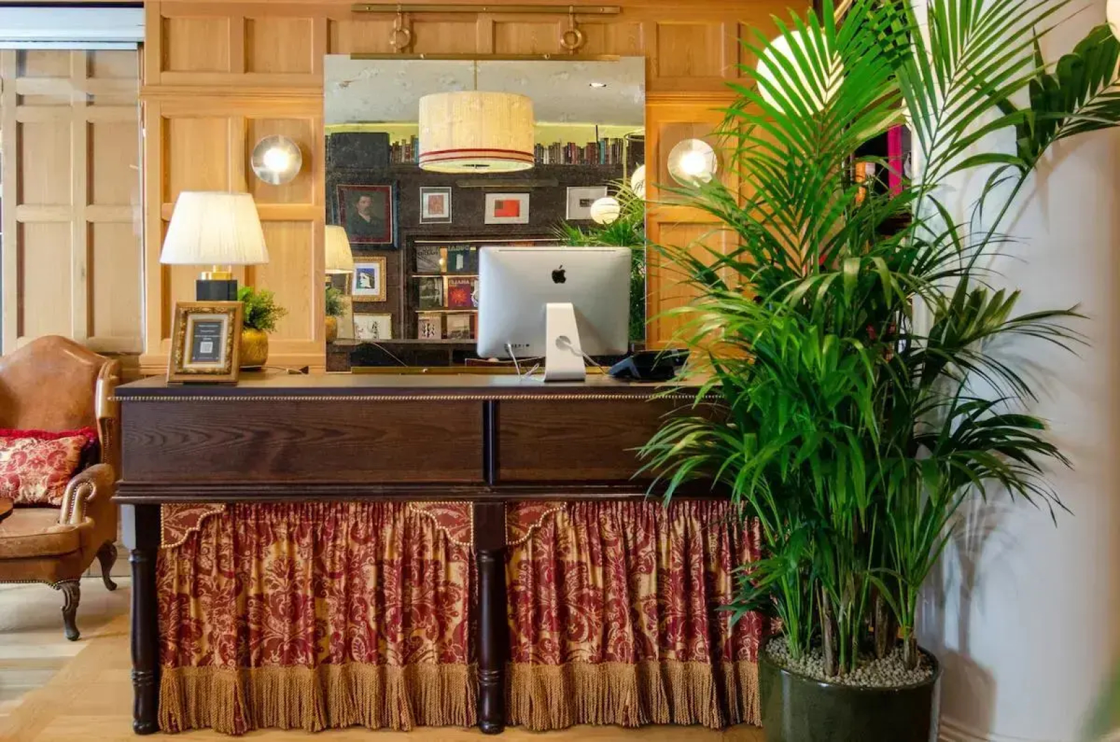 Browns Boutique Hotel